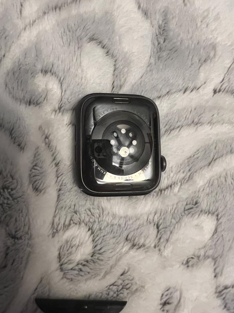 Apple Watch Series 6 44mm, color Gray