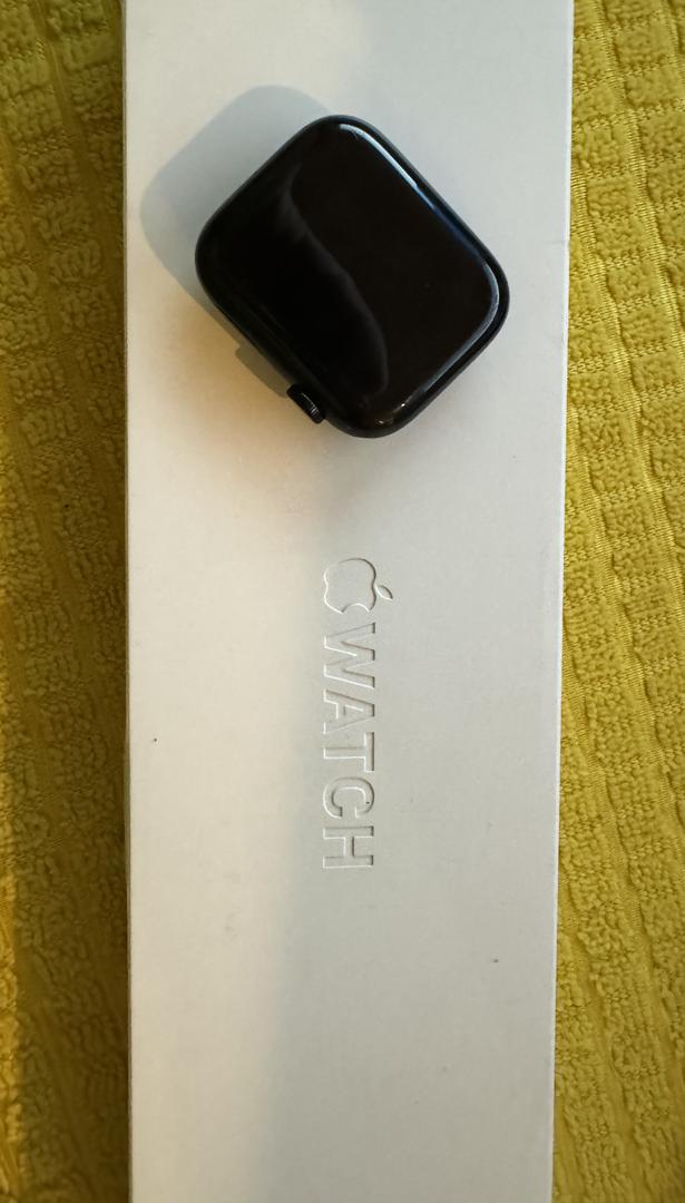 Apple Watch Series 7 45mm, color Midnight