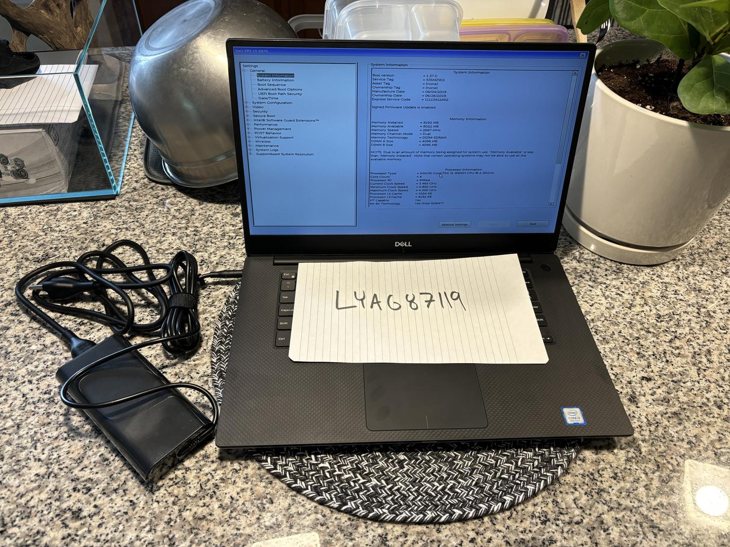 Dell XPS 15 9570 (2018), color Silver
