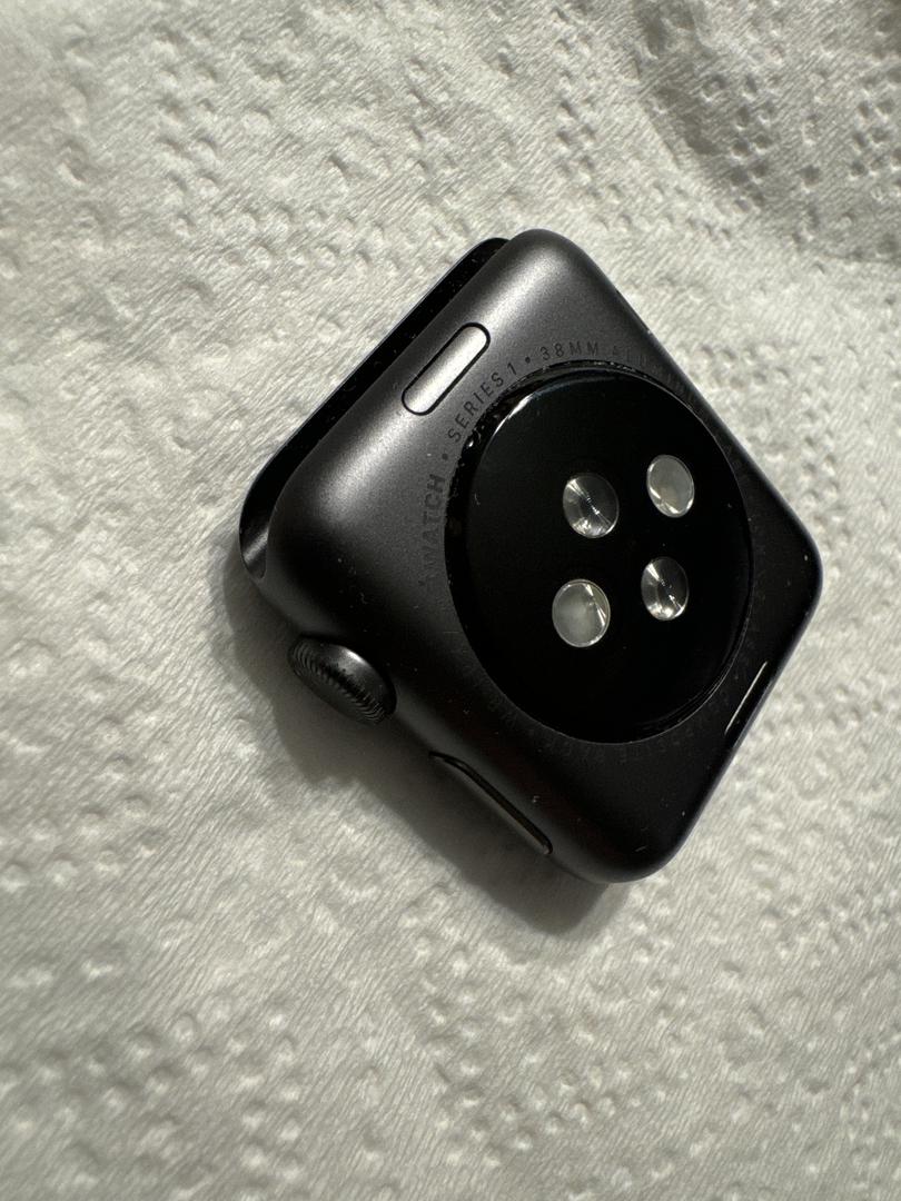 Apple Watch Series 1 38mm, color Gray