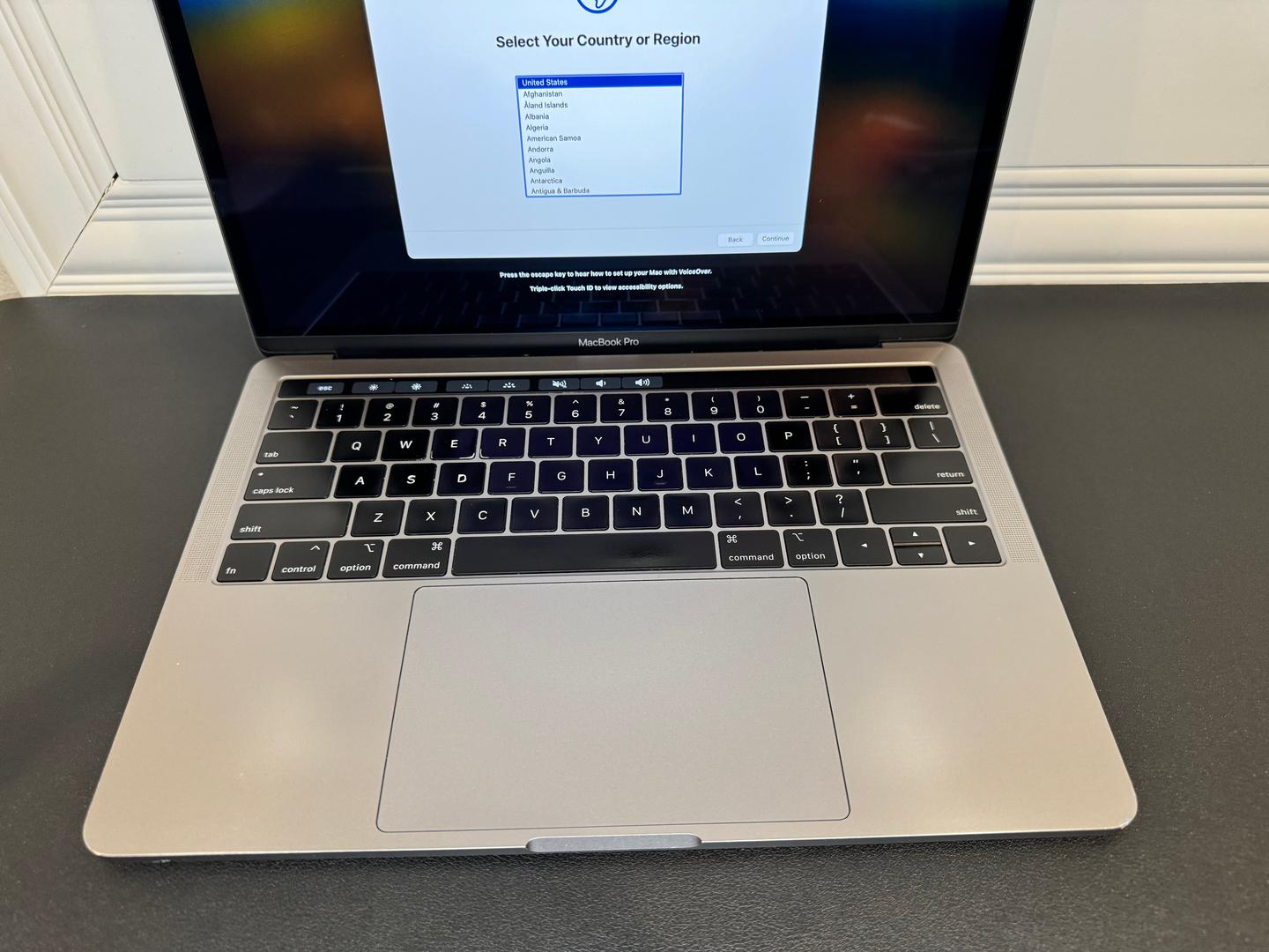 MacBook Pro 2019 - 13 inch - Guide, Specs, Prices, and More