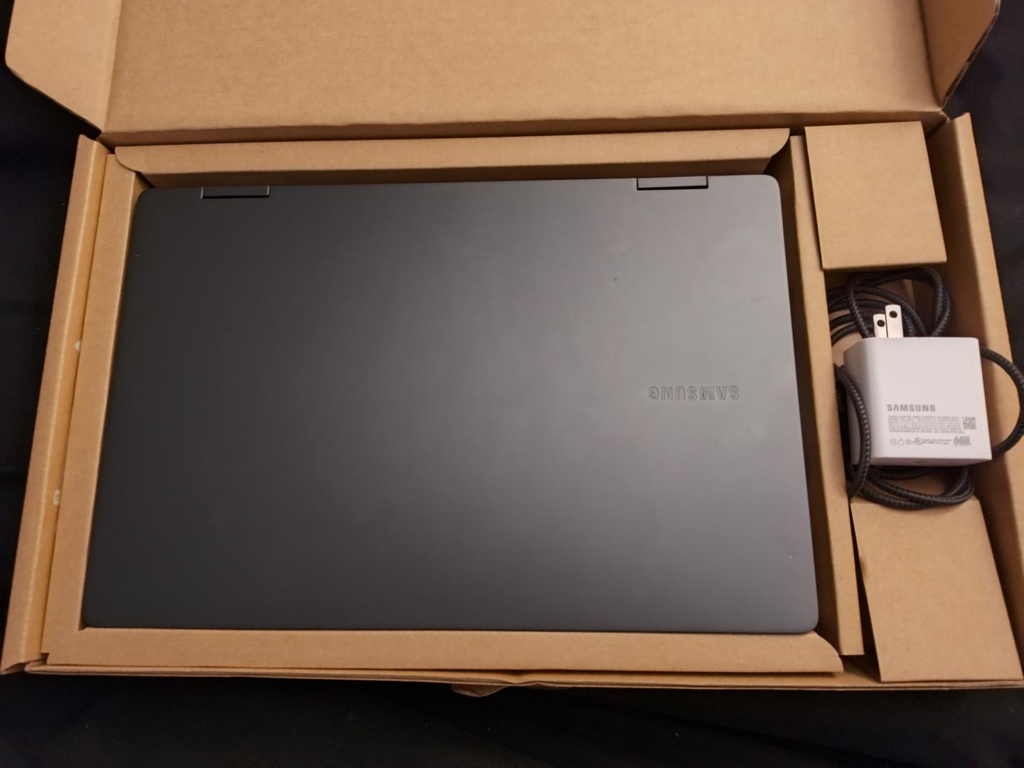 Samsung Galaxy Book3 360, color Graphite