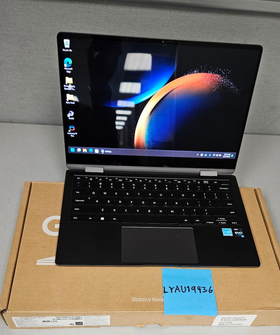 Samsung Galaxy Book3 360, color Graphite