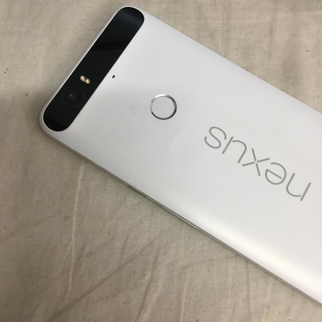 Nexus 6P, color White