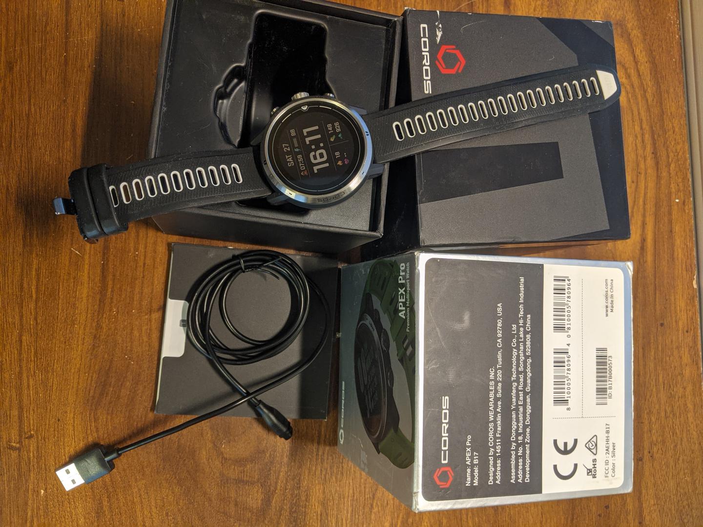 Coros Apex Pro, color Silver