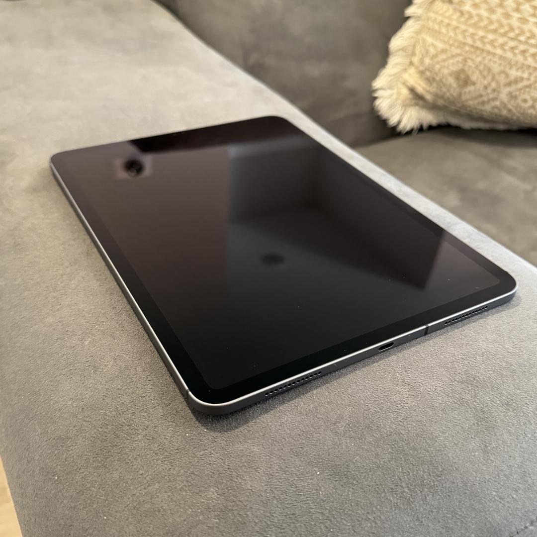 Apple iPad Pro 11" 2nd Gen 2020, color Gray