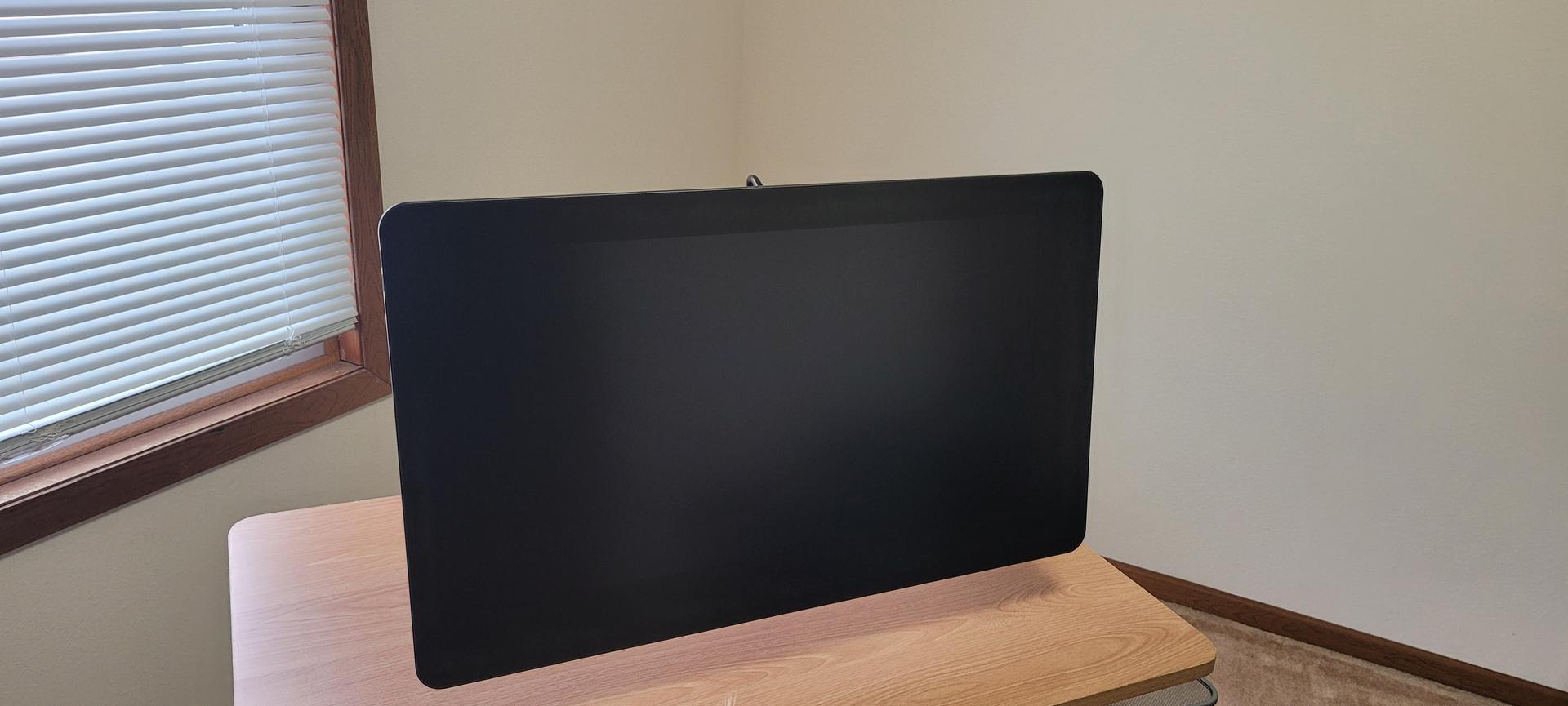 Wacom Cintiq Pro 24, color