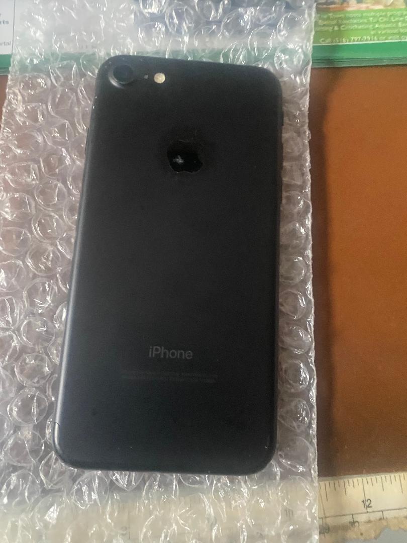 Apple iPhone 7, color Black