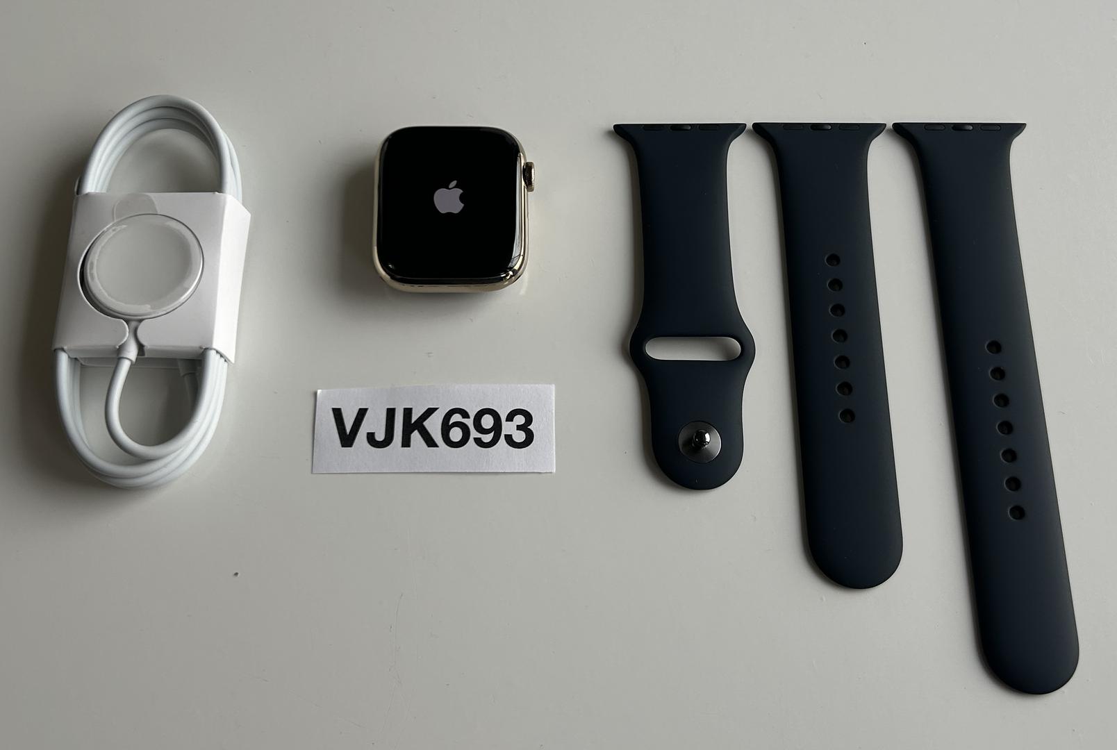 Apple Watch Series 8 45mm, color Gold