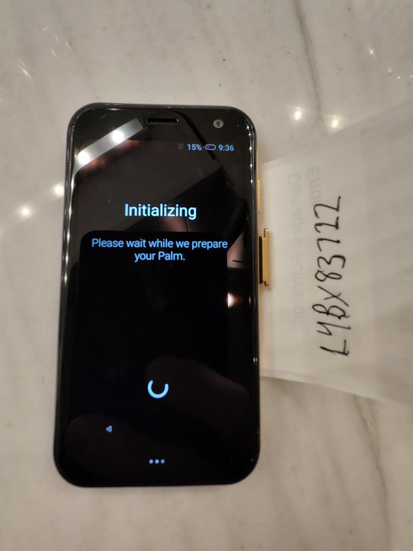 Palm Companion Phone, color Gold