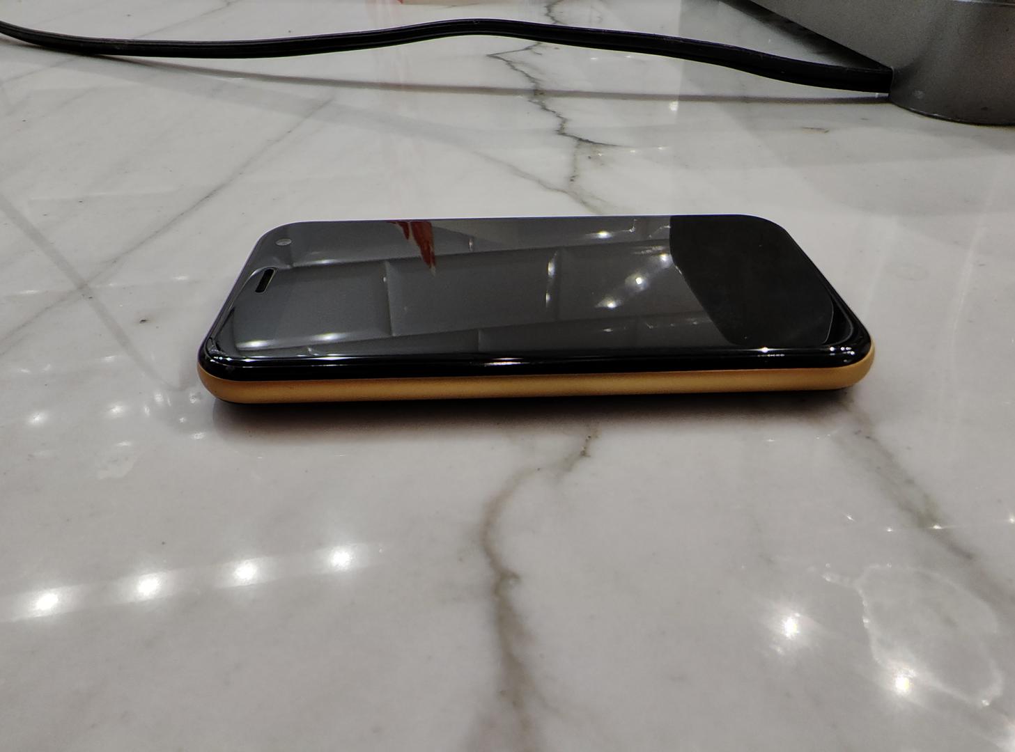 Palm Companion Phone, color Gold