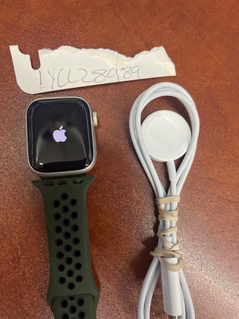 Apple Watch Series 8 41mm Unlocked, Starlight, A2772 Cellular