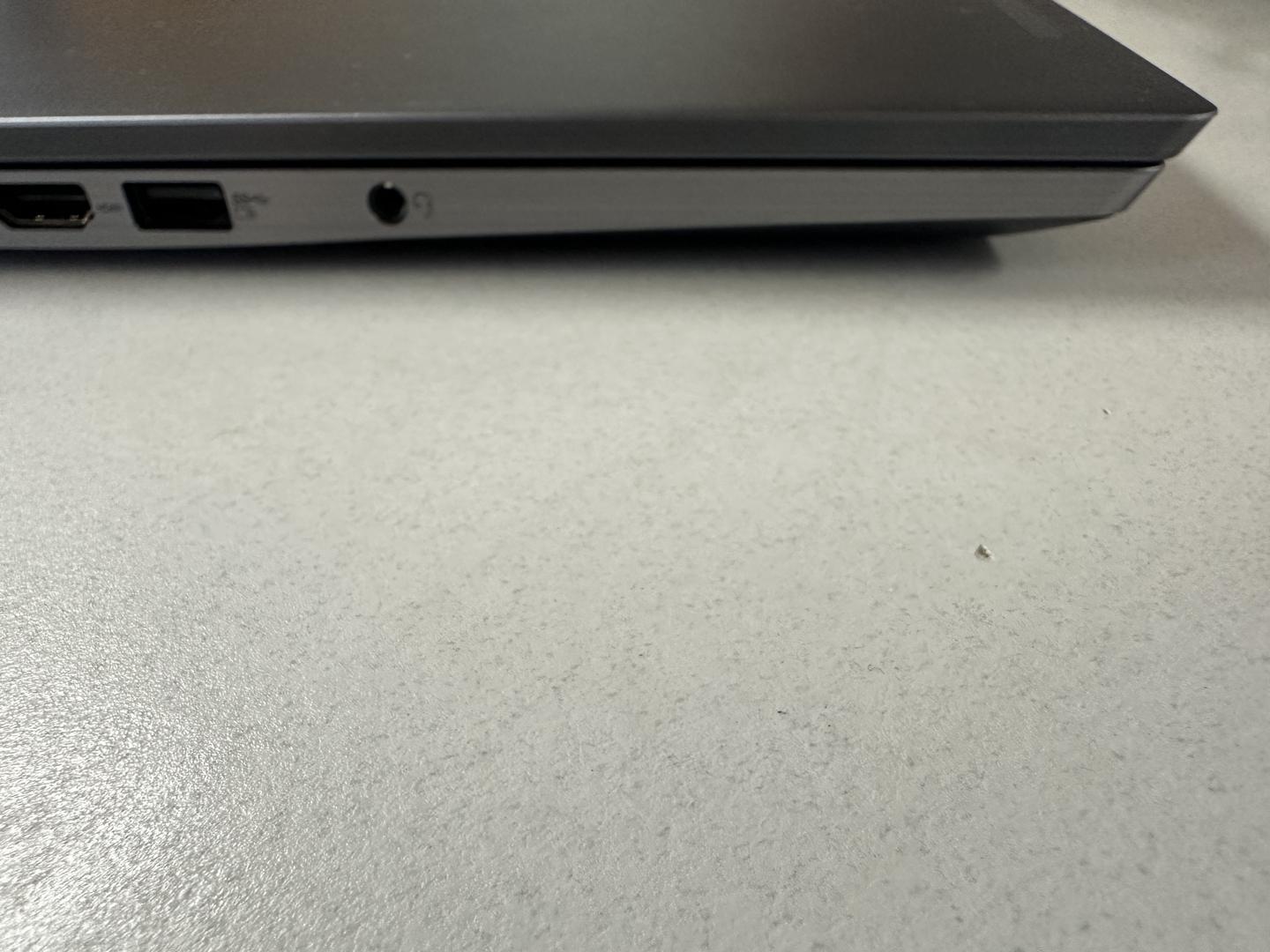 Lenovo ThinkPad Laptop, color