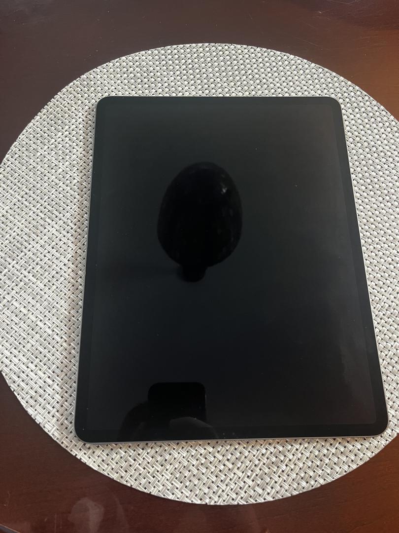 Apple iPad Pro 12.9" 3rd Gen 2018, color Gray