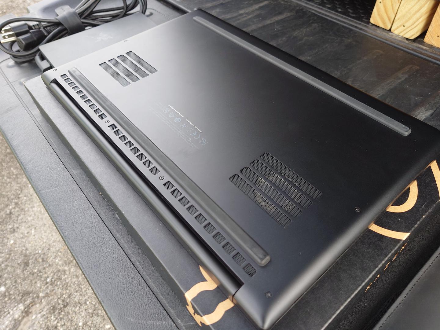 Razer Blade 15" 2020, color Black