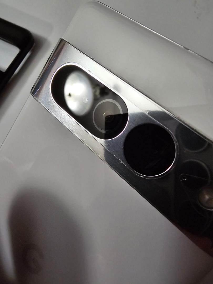 Google Pixel 7 Pro, color Snow