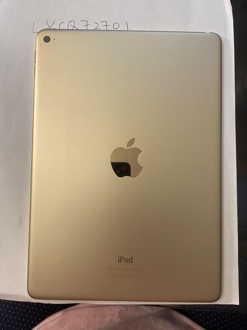 Apple iPad Air 2, color Gold