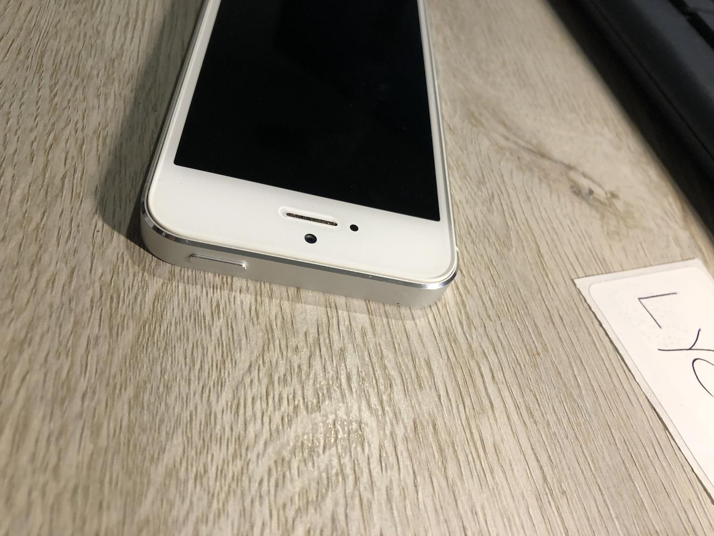 Apple iPhone 5S, color Silver