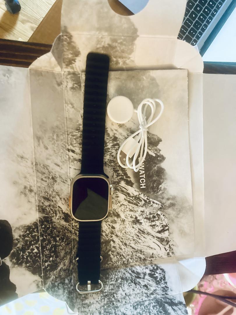 Apple Watch Ultra 49mm - Unlocked Non-US, Titanium, A2859 - LYCY90331 ...