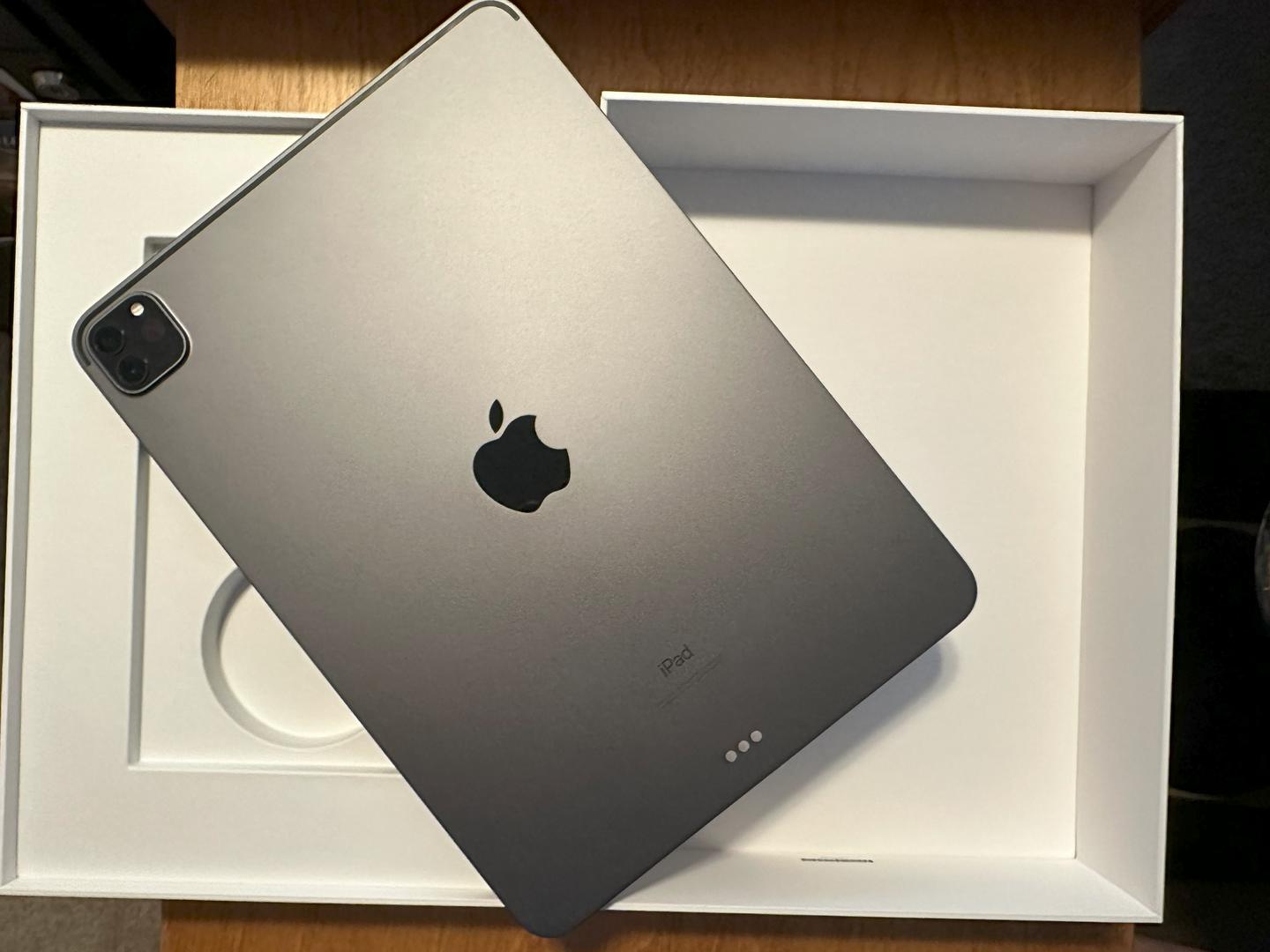 Apple iPad Pro 11