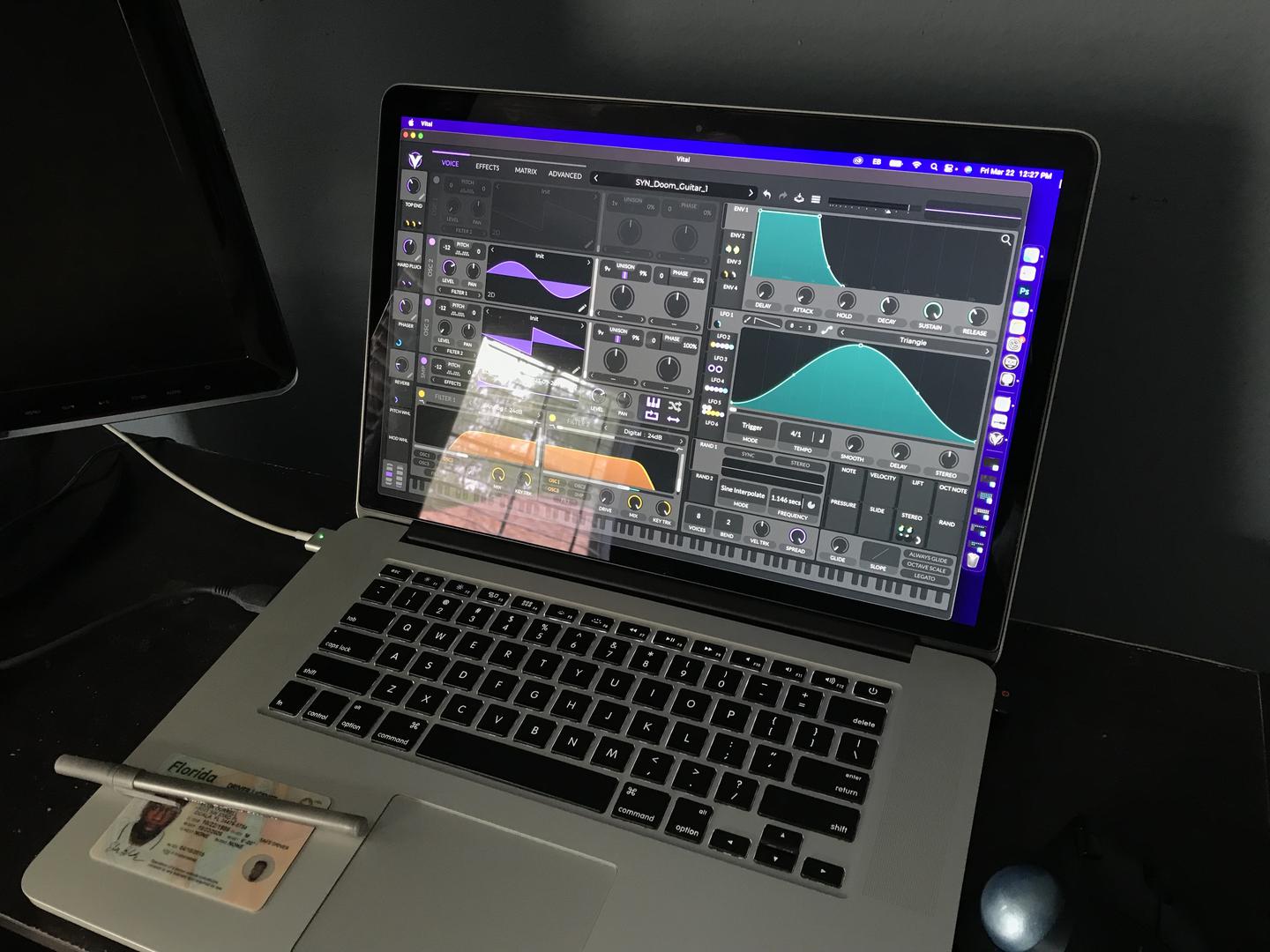 MacBook Pro 2015 (Retina) - 15", color Silver