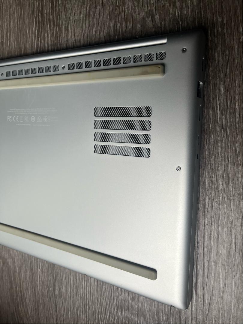 Razer Blade 15" 2020, color White