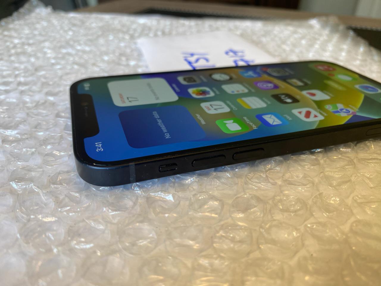 Apple iPhone 12, color Black
