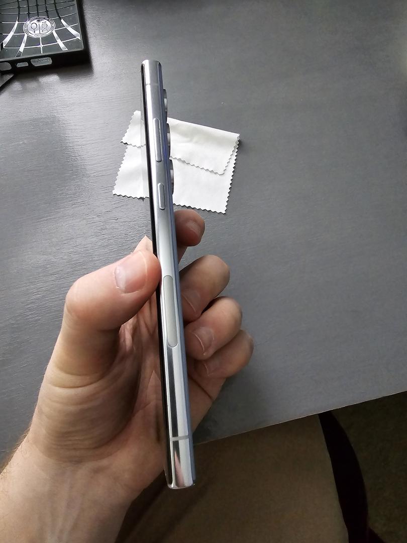 Samsung Galaxy S23 Ultra, color Sky Blue