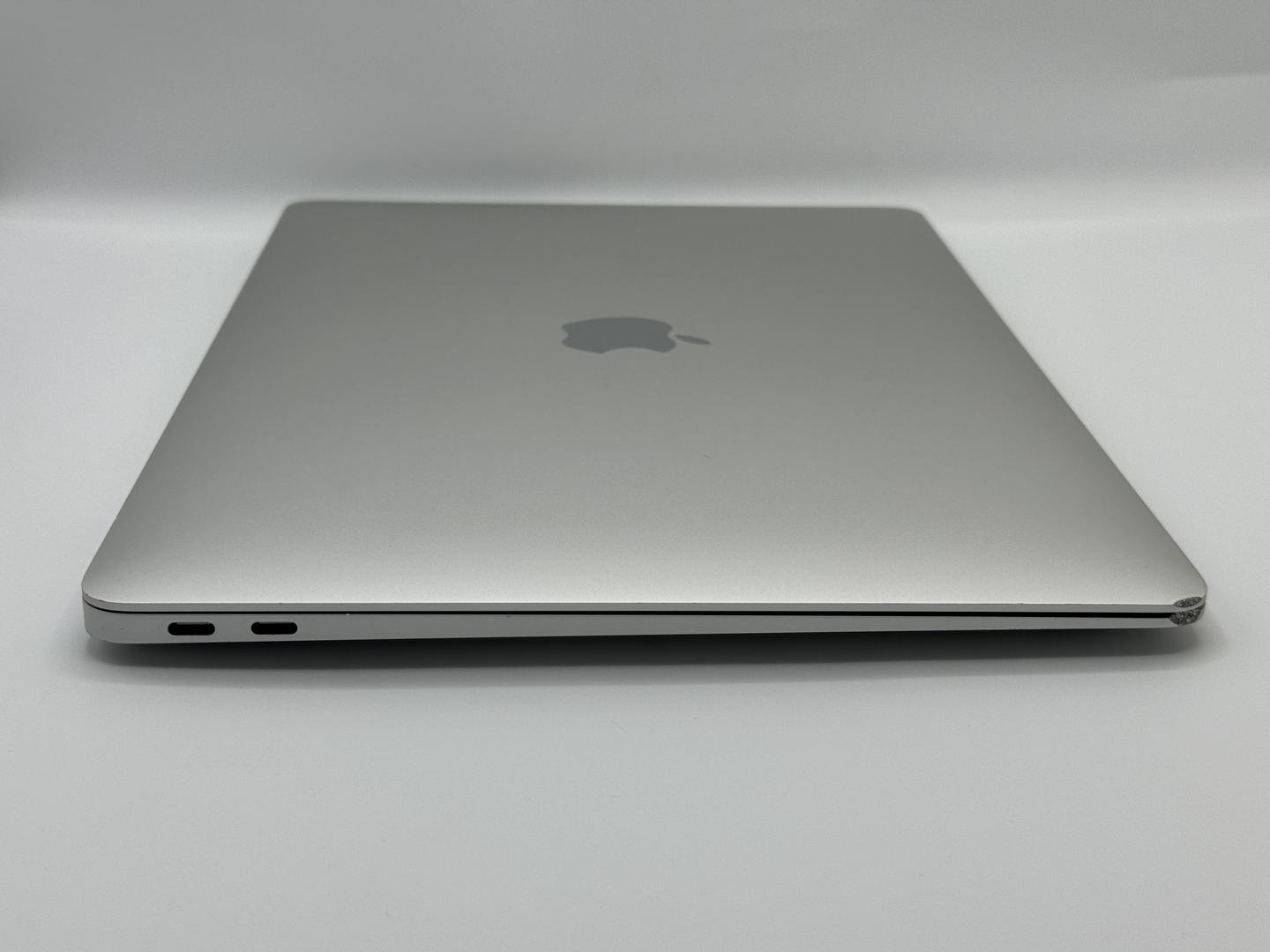 MacBook Air 2019 - 13", color Silver