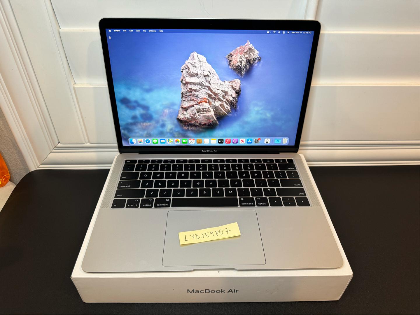 MacBook Air 2019 - 13 inch - Guide, Specs, Prices, and More - Swappa