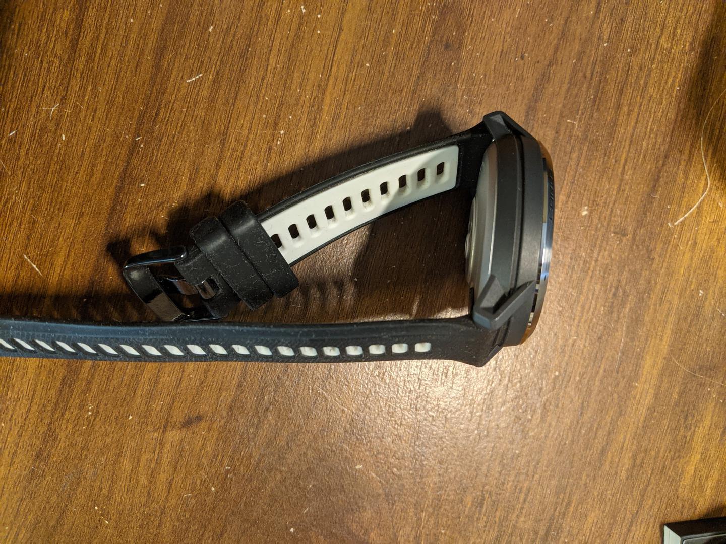 Coros Apex Pro, color Silver