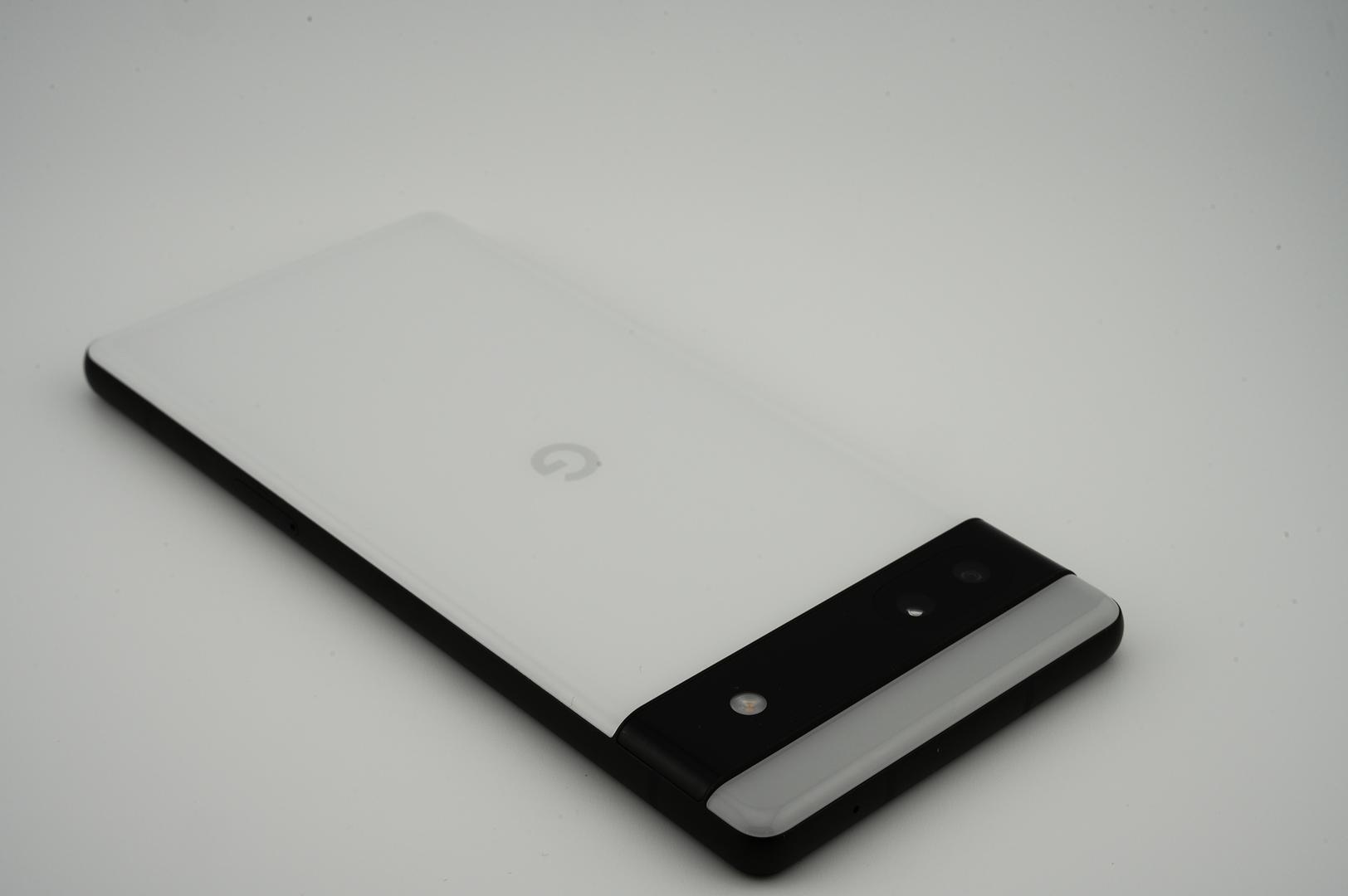 Google pixel　6a　グレー　黒 Amazon.com: Google Pixel 6a 5G, US Version, 128GB, Charcoal