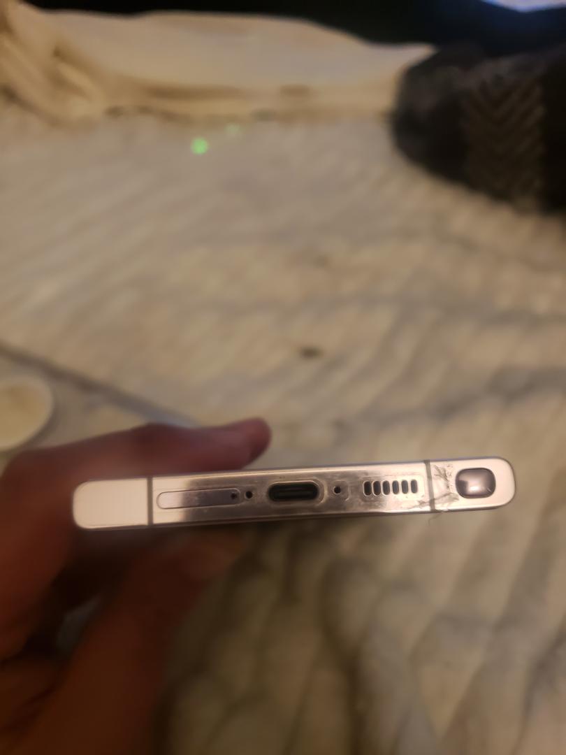 Samsung Galaxy S23 Ultra, color Lavender