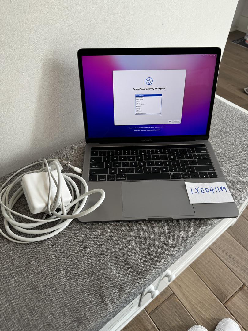 MacBook Pro 2017 (With Touch Bar) - 13", color Gray