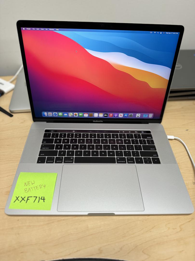MacBook Pro 2017 (With Touch Bar) - 15", color Silver