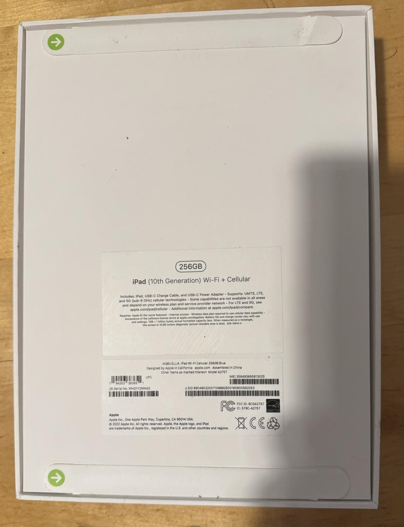 Apple iPad 10th Gen, color Blue
