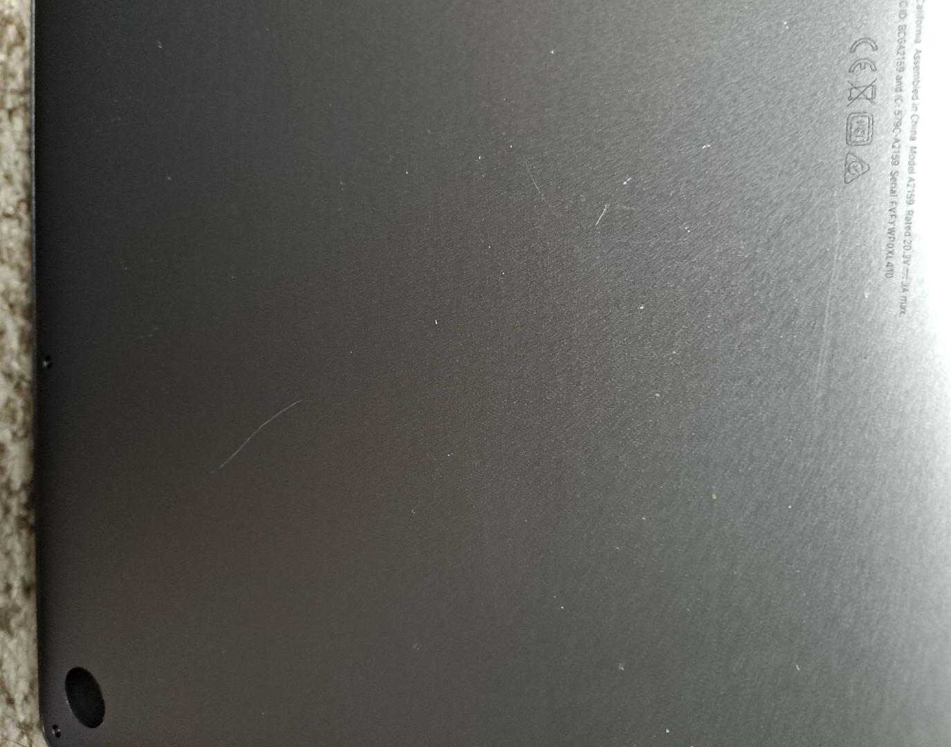 MacBook Pro 2019 - 13", color Silver