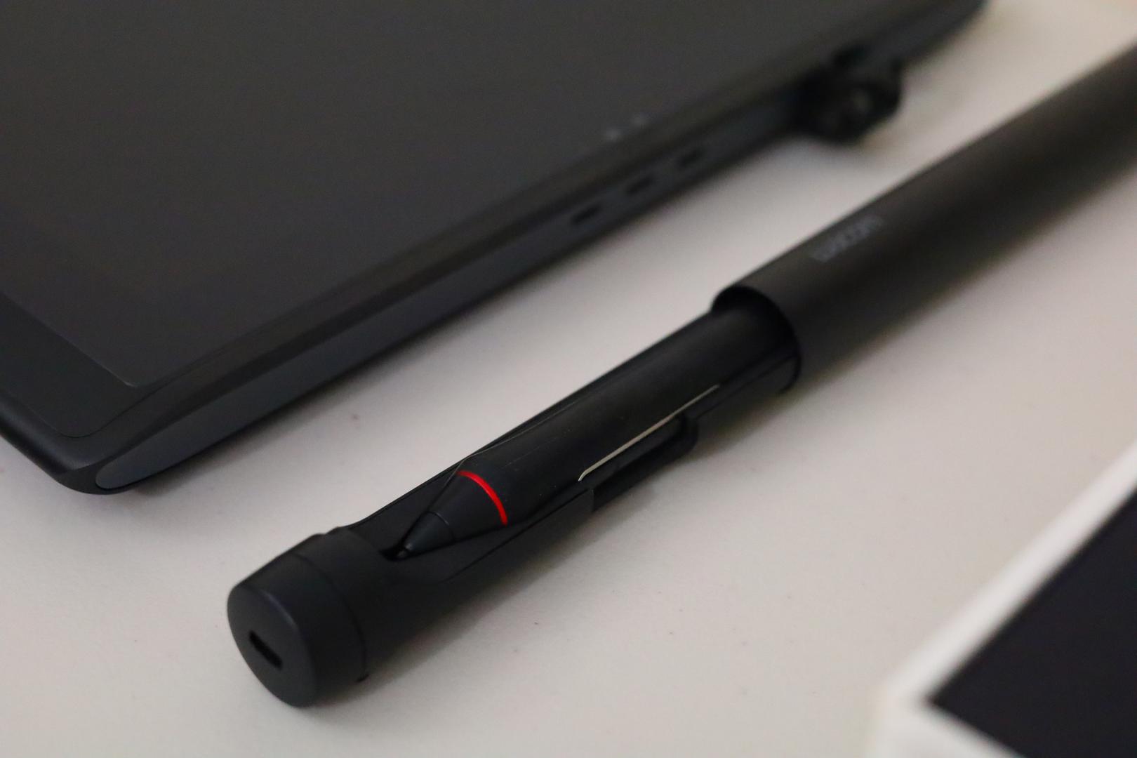 Wacom MobileStudio Pro 16", color