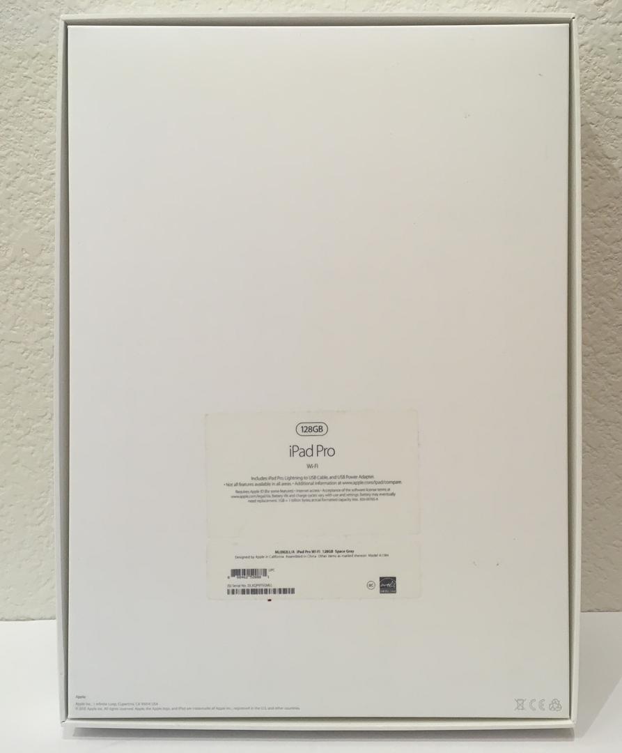 Apple iPad Pro 12.9" 1st Gen 2015, color Gray