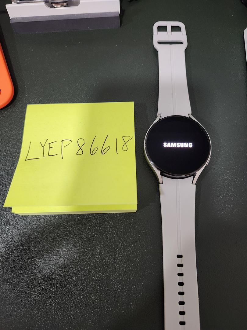 Samsung Galaxy Watch4, color Silver
