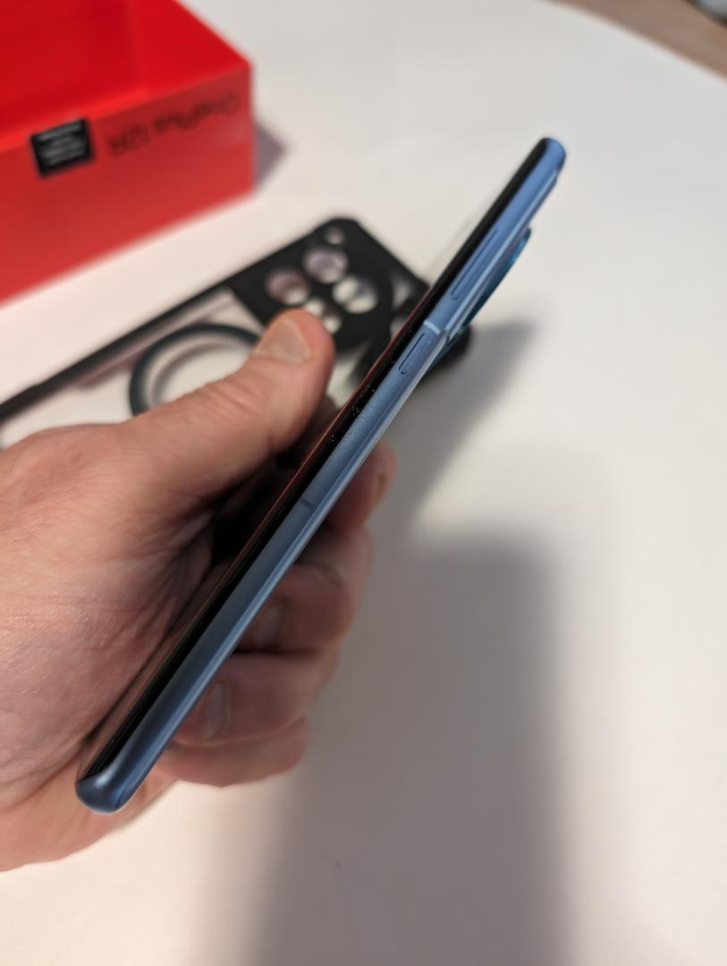 OnePlus 12R, color Blue