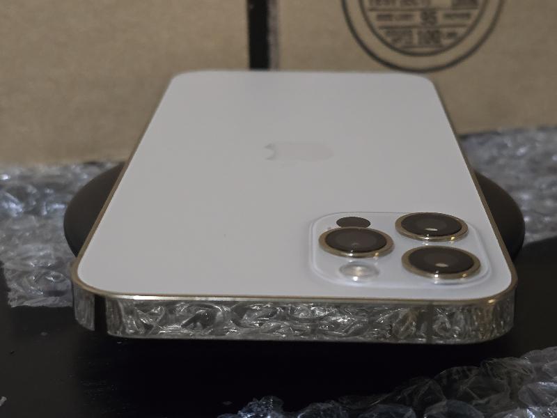Apple iPhone 12 Pro, color Gold