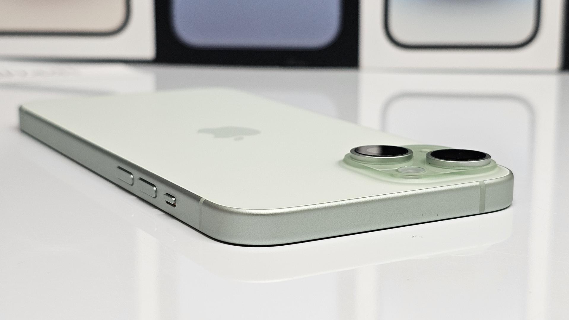 Apple iPhone 15 Plus, color Green