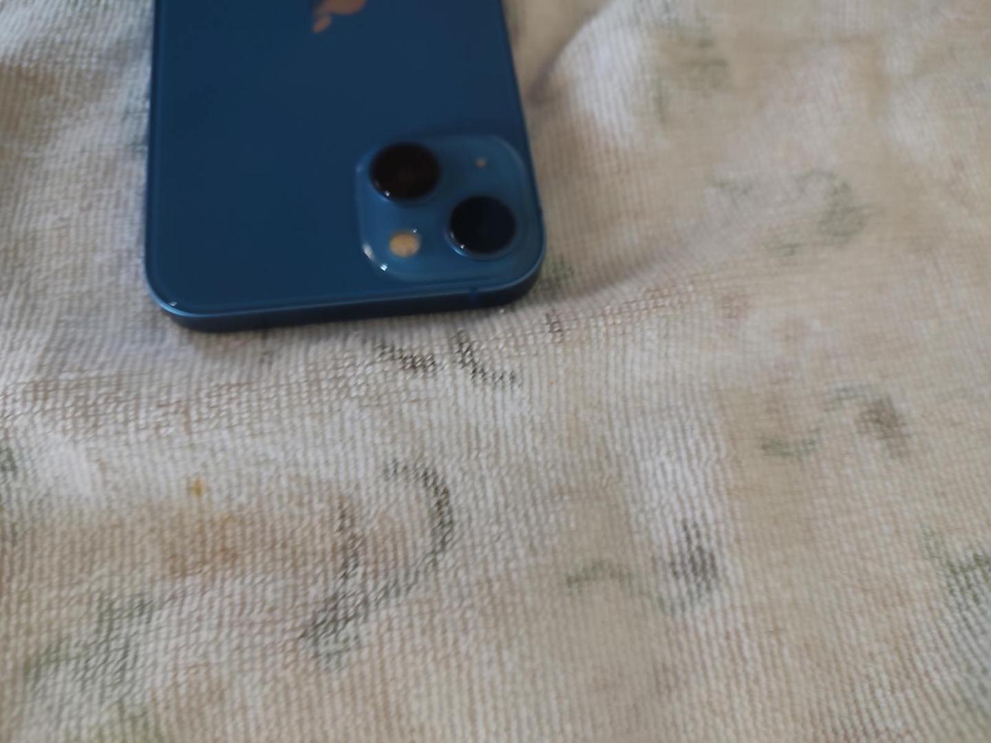 Apple iPhone 13, color Blue