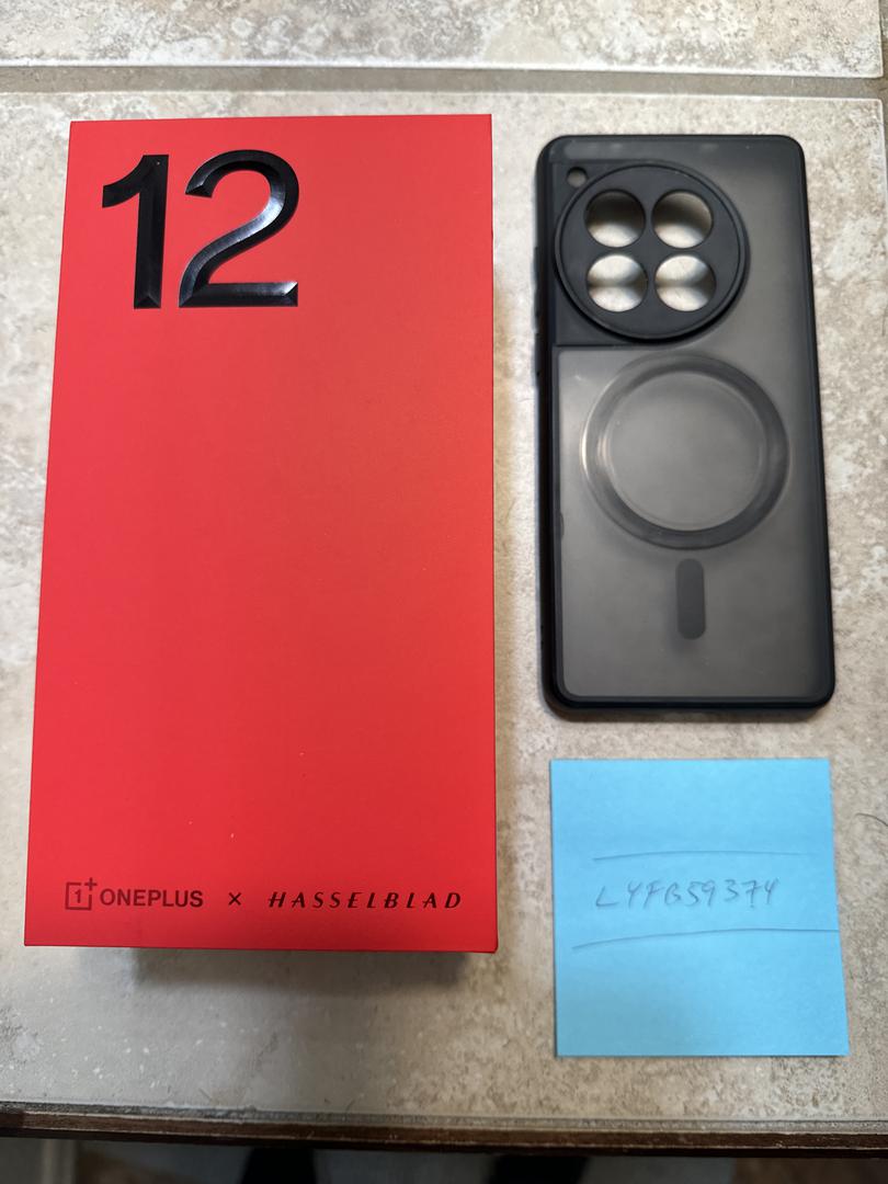 OnePlus 12, color Green