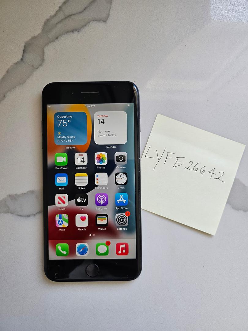 Apple iPhone 7 Plus, color Black