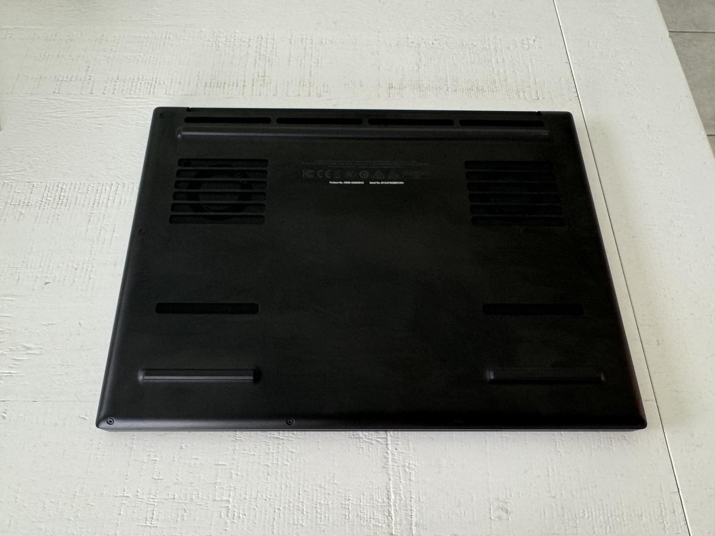 Razer Blade 14" 2023, color Black