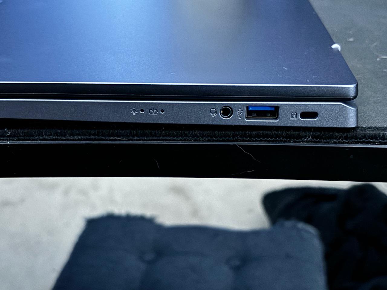 Acer Aspire Laptop, color