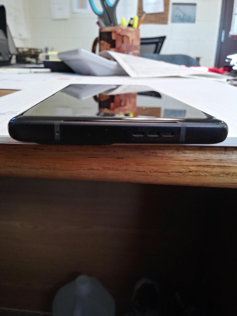 Motorola Edge Plus (2023), color Black