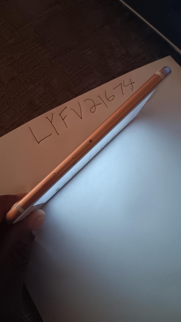 Apple iPhone 7, color Rose Gold